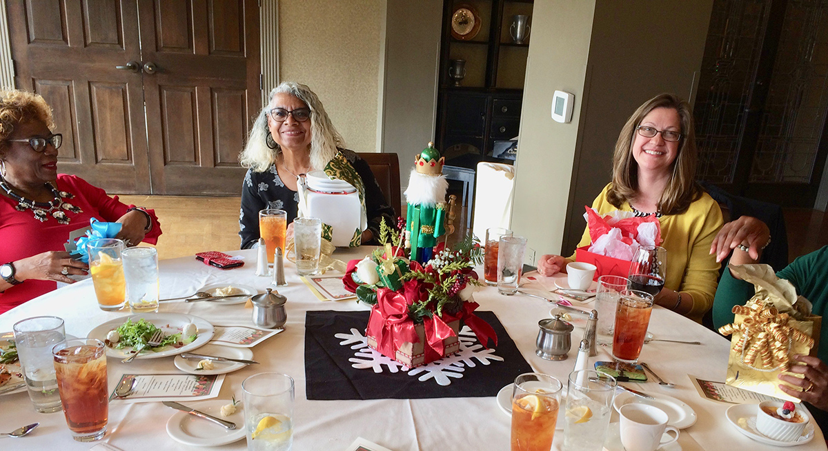 Chickasaw_Country_Club_Holiday_Luncheon_2017-1